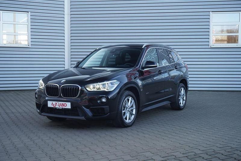 Gebraucht BMW X1 Advantage 140 PS (102 kW) 2018 Schwarz SUV