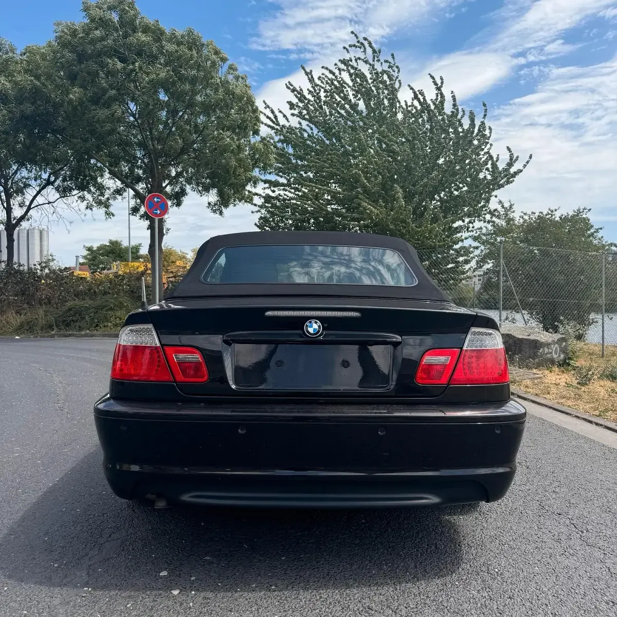 Gebraucht BMW 320 Cabriolet M Sport 150 PS (110 kW) 2005 Schwarz Cabrio