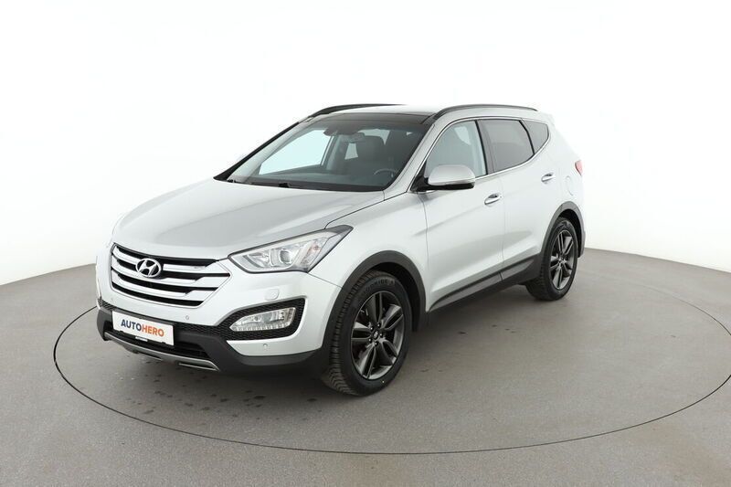 Grau Gebraucht 2014 Hyundai Santa Fe Premium SUV | 16.650 € (Etwas zu teuer) - Bild 1/4