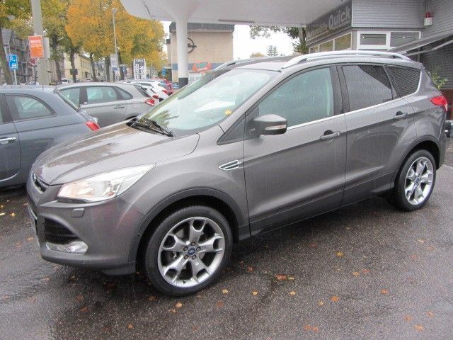 Sterling gray (foe) Gebraucht 2015 Ford Kuga Titanium SUV | 11.990 € (Fairer Preis) - Bild 1/4