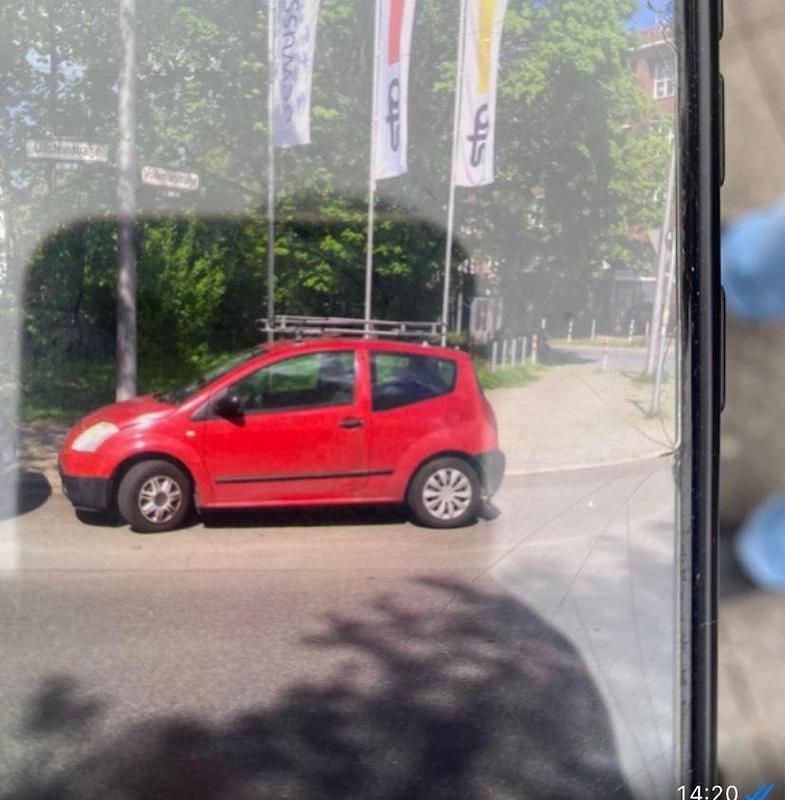 Rot Gebraucht 2004 Citroën C2 Kleinwagen | 299 € (Superpreis) - Bild 1/4