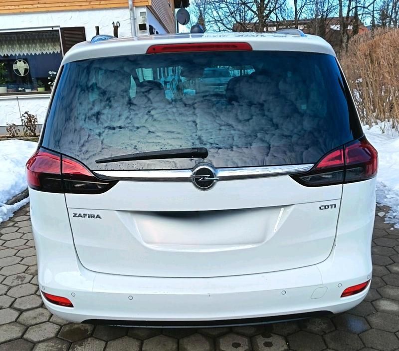 Gebraucht Opel Zafira 170 PS (125 kW) 2018 Weiß Van / Kleinbus