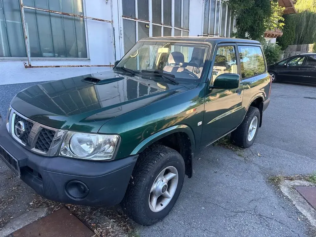 Gebraucht Nissan Patrol Comfort 160 PS (117 kW) 2006 Grün SUV