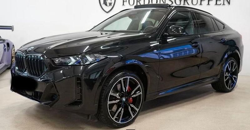 Gebraucht BMW X6 M Sport 286 PS (210 kW) 2024 Black sapphire SUV