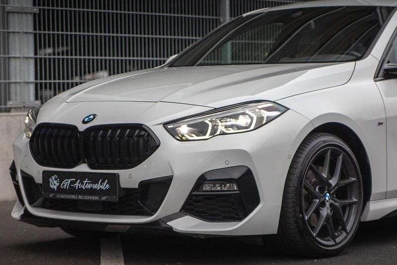 Gebraucht BMW 218 Performance 136 PS (100 kW) 2024 Weiß Limousine