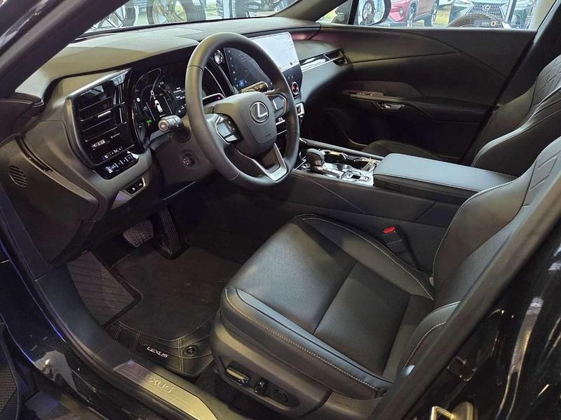 Neu Lexus RX350h E-FOUR F-Sport 250 PS (183 kW) 2026 Graphitschwarz metallic SUV