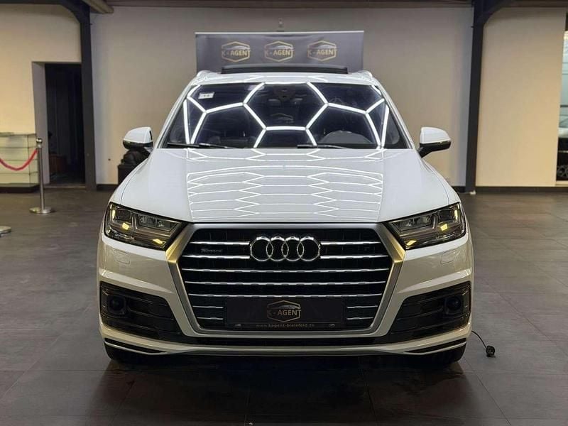 Gebraucht Audi Q7 S-Line 272 PS (200 kW) 2015 Gletscherweiss SUV