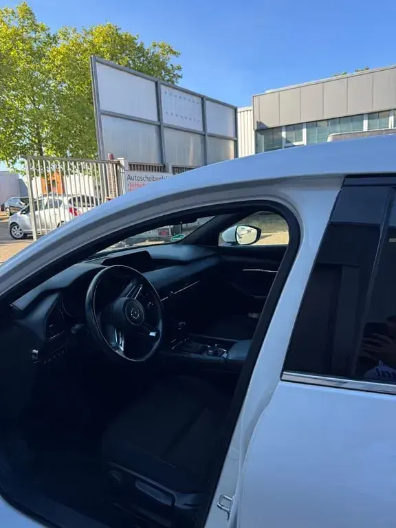 Gebraucht Mazda 3 Selection 122 PS (89 kW) 2019 Weiß Limousine