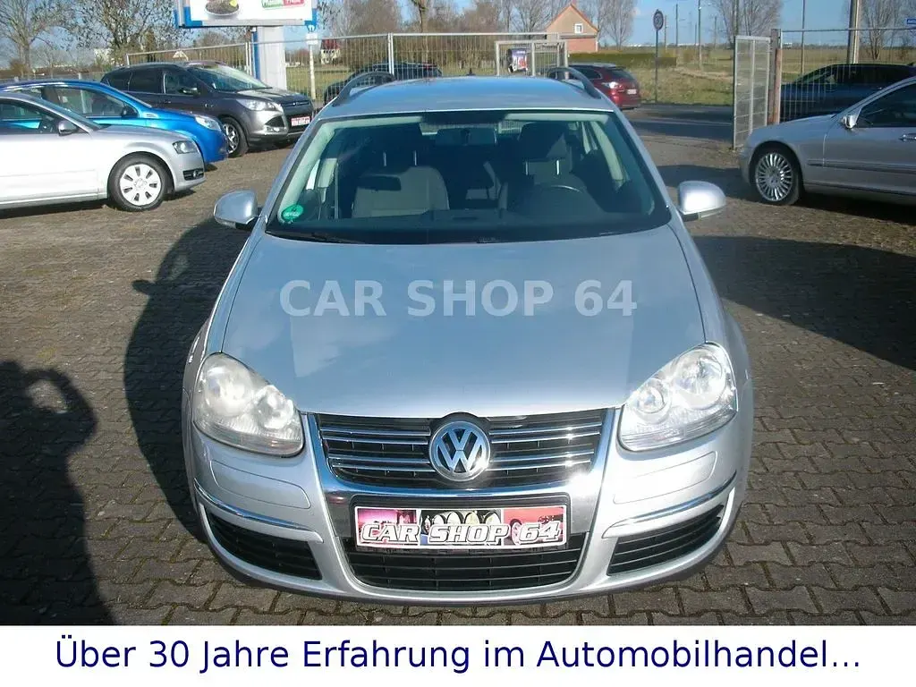 Gebraucht VW Golf VI Trendline 105 PS (77 kW) 2009 Reflexsilber Kleinwagen
