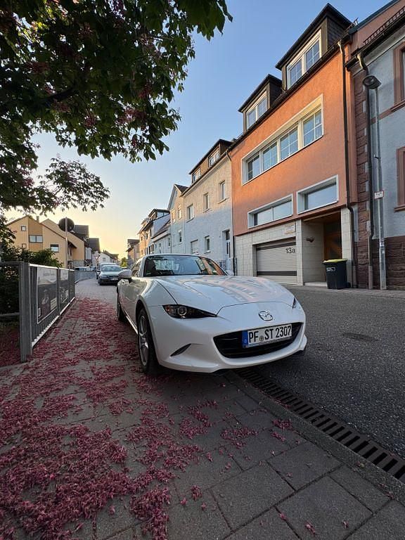 Gebraucht Mazda MX5 Inclusive 160 PS (117 kW) 2018 Weiß Cabrio