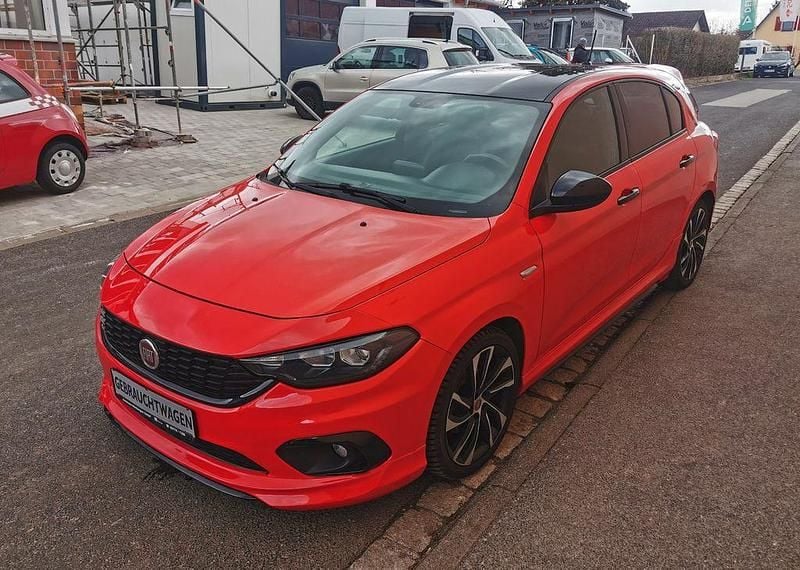 Gebraucht Fiat Tipo Sport 120 PS (88 kW) 2019 Rot Limousine