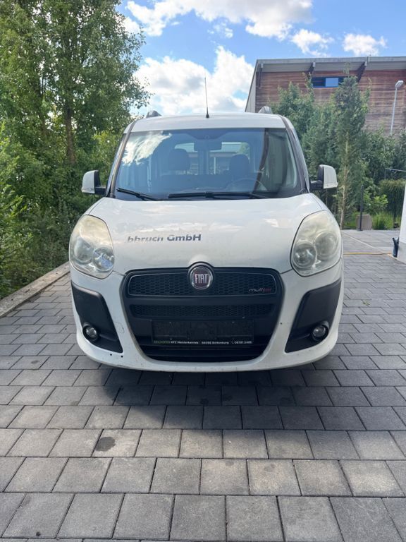 Gebraucht 2011 Fiat Doblò Emotion Van / Kleinbus | 2.450 € (Guter Preis) - Bild 1/4