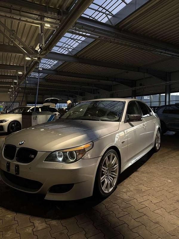 Gebraucht BMW 530 M Sport 258 PS (189 kW) 2006 Limousine