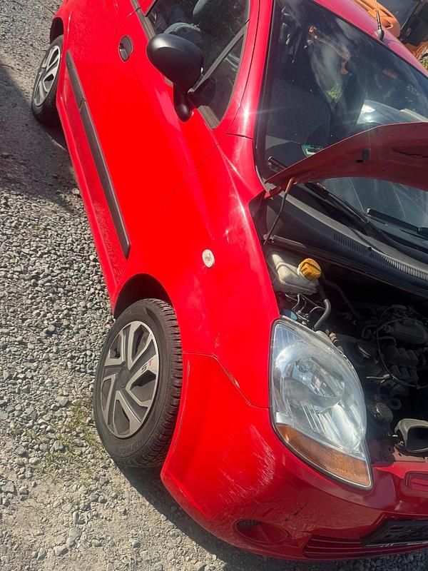 Rot Gebraucht 2009 Chevrolet Matiz Kleinwagen | 850 € (Guter Preis) - Bild 1/4