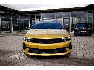 Gebraucht Opel Astra 131 PS (96 kW) 2025 Gelb Limousine