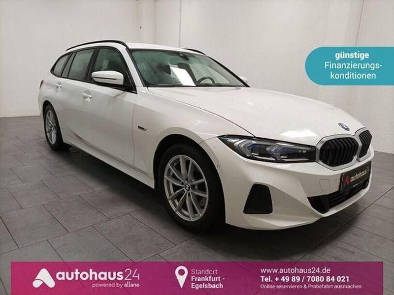 Gebraucht BMW 320e Shadowline 204 PS (150 kW) 2023 Weiß Kombi