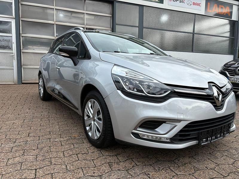 Gebraucht Renault Clio IV LIMITED 90 PS (66 kW) 2019 Silber Limousine