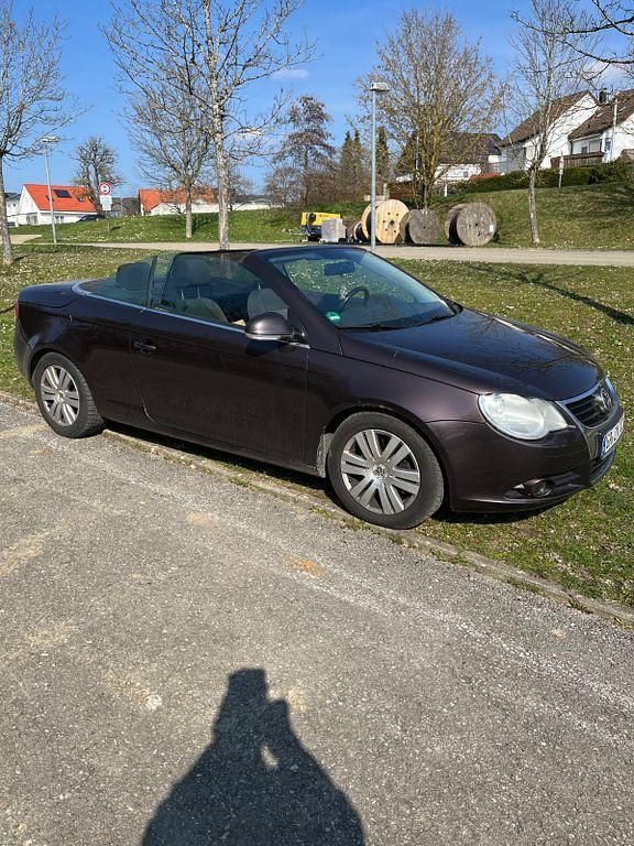 Gebraucht VW Eos 200 PS (147 kW) 2007 Violett Cabrio