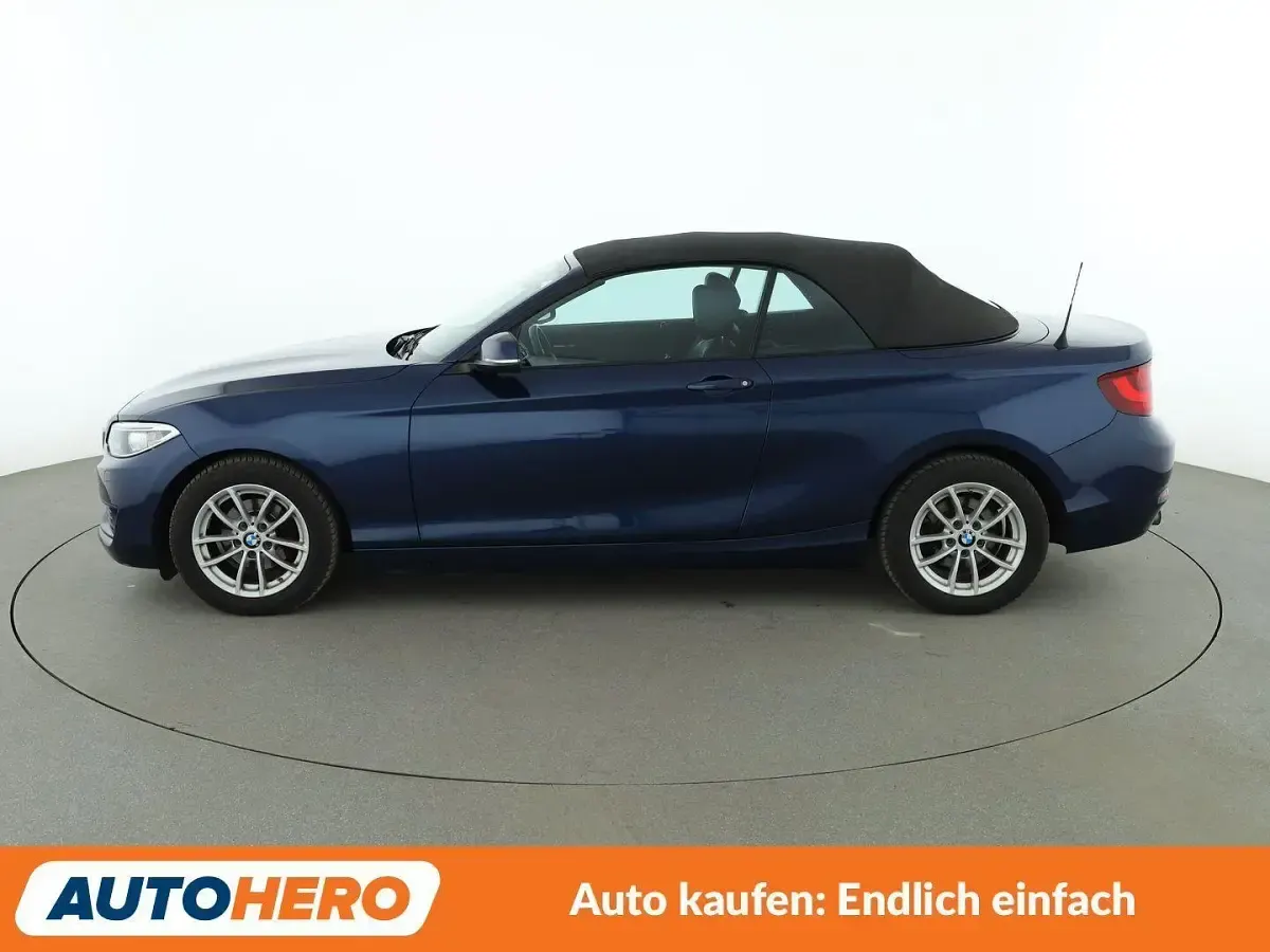 Gebraucht BMW 218 Advantage 136 PS (100 kW) 2016 Blau Cabrio