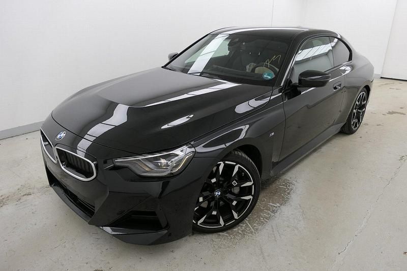 Saphirschwarz Gebraucht 2025 BMW 230 M Sport Coupé | 44.890 € (Fairer Preis) - Bild 1/4