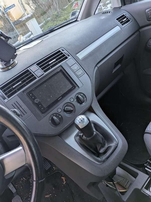 Gebraucht Ford Focus Trend 116 PS (85 kW) 2004 Rot Kombi