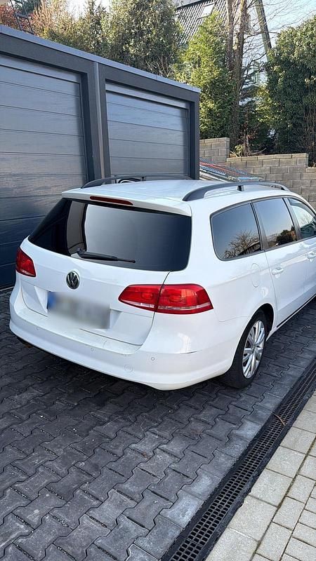 Gebraucht VW Passat 177 PS (130 kW) 2013 Weiß Kombi