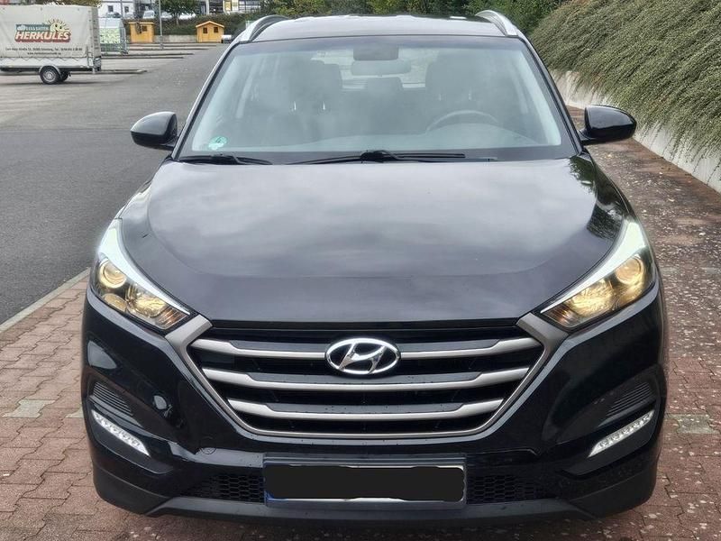 Schwarz Gebraucht 2017 Hyundai Tucson SUV | 10.490 € (Guter Preis) - Bild 1/4