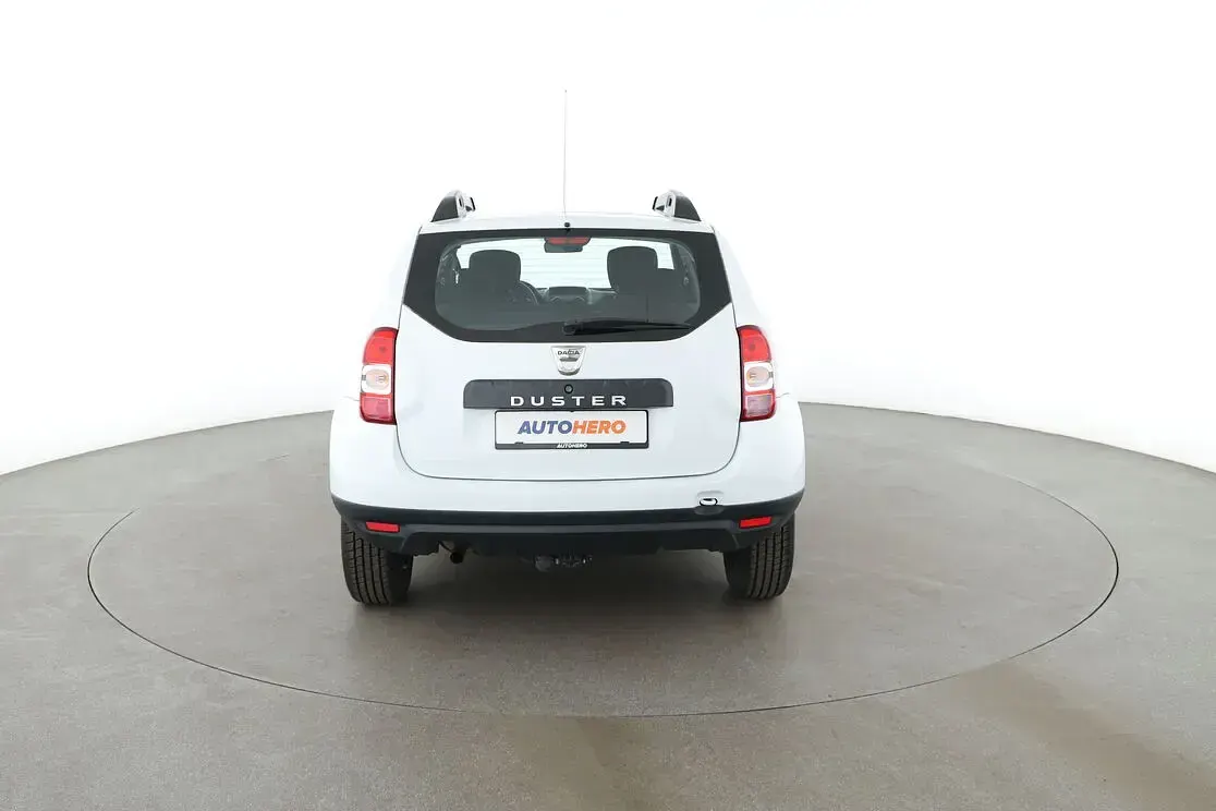 Gebraucht Dacia Duster Ambiance 114 PS (83 kW) 2017 Weiß SUV
