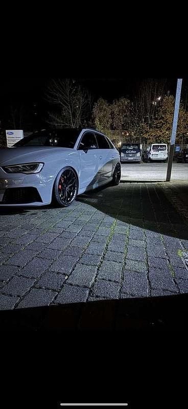 Gebraucht Audi RS3 Design 367 PS (269 kW) 2016 Grau Limousine