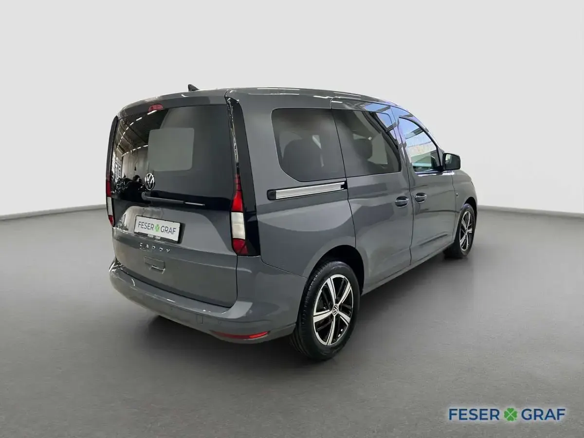 Neu VW Caddy Life 116 PS (85 kW) 2026 Pure grey Van / Kleinbus