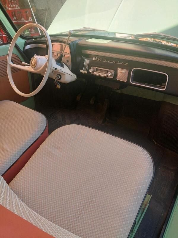 Grün Gebraucht 1961 DKW Junior Limousine | 8.999 € - Bild 1/4