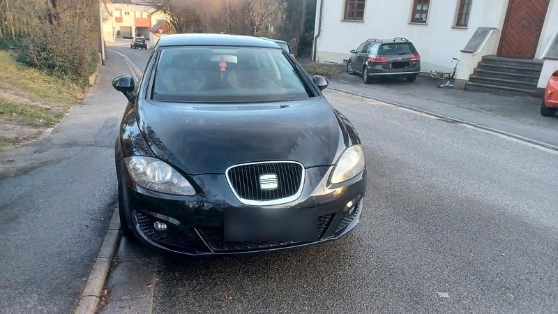 Gebraucht Seat Leon Style 125 PS (91 kW) 2010 Schwarz Kleinwagen