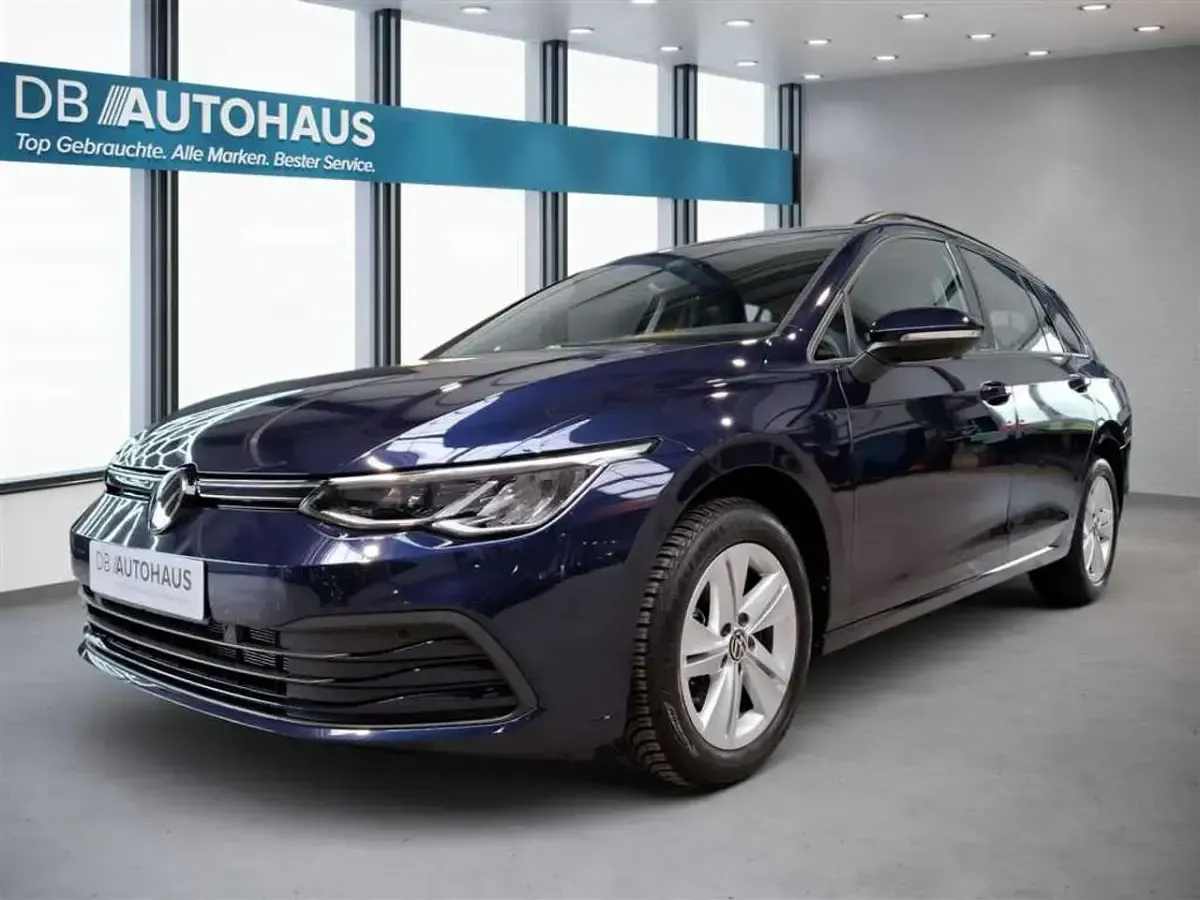 Gebraucht VW Golf VIII Life 110 PS (80 kW) 2024 Kombi