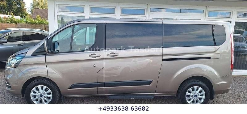 Gebraucht Ford Transit Tourneo 131 PS (96 kW) 2021 Diffused silver Van / Kleinbus