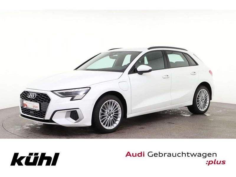 Ibisweiß Gebraucht 2021 Audi A3 e-tron Advanced Kleinwagen | 23.980 € (Fairer Preis) - Bild 1/4