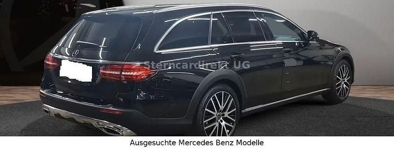 Gebraucht Mercedes E220 All-Terrain 194 PS (142 kW) 2021 Schwarz Kombi