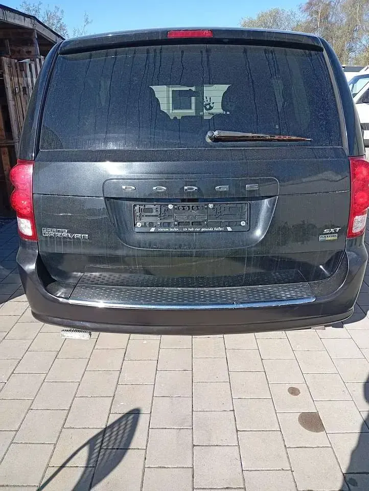 Gebraucht Dodge Grand Caravan 287 PS (211 kW) 2015 Schwarz Van / Kleinbus
