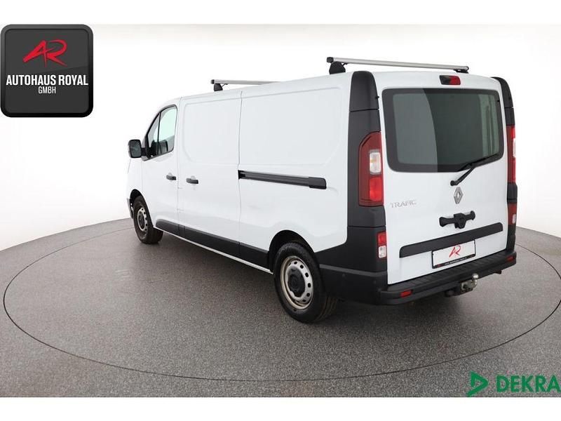 Gebraucht Renault Trafic 150 PS (110 kW) 2023 Weiss Van / Kleinbus