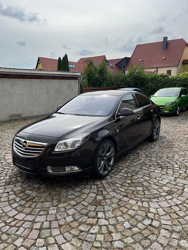 Gebraucht Opel Insignia OPC 260 PS (191 kW) 2011 Braun Limousine