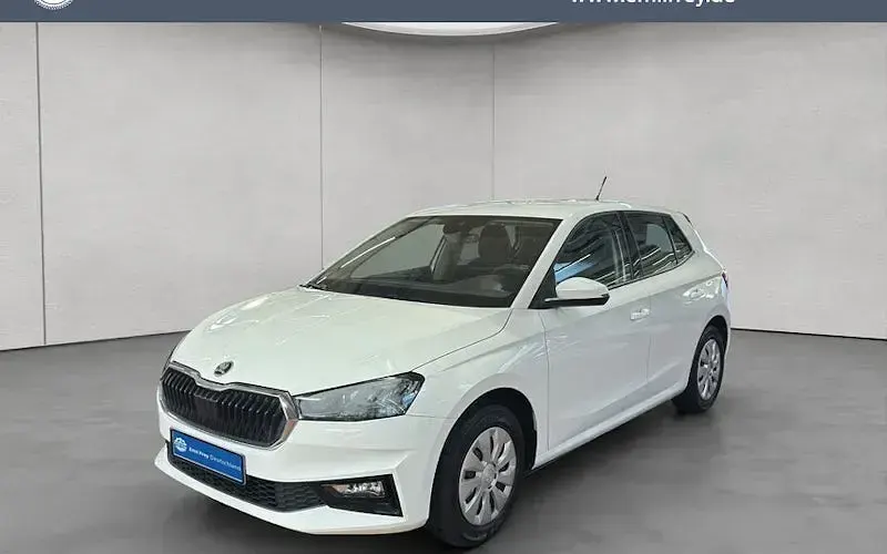 Gebraucht Skoda Fabia Selection 80 PS (58 kW) 2025 Kleinwagen