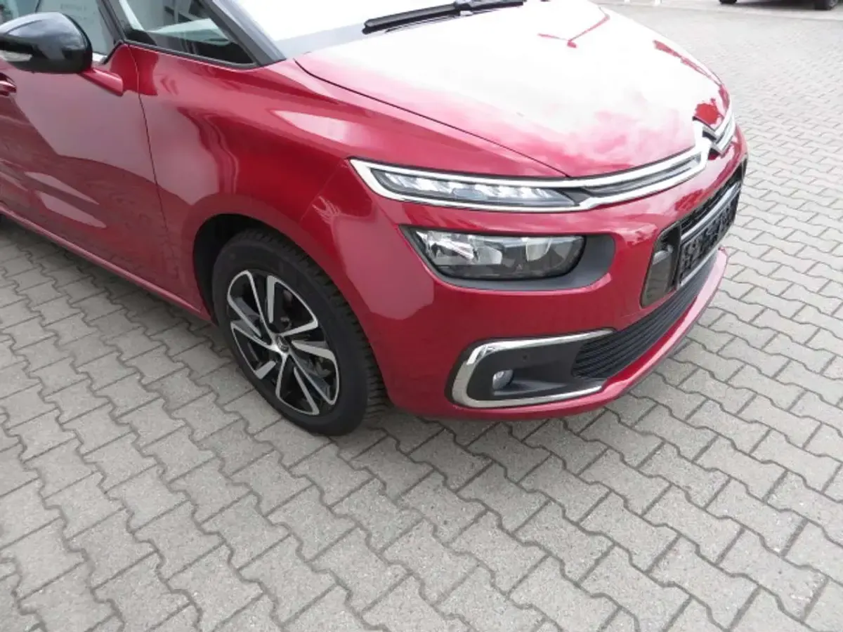 Gebraucht Citroën C4 SpaceTourer SELECTION 163 PS (119 kW) 2018 Lackierung rot rubi Van / Kleinbus