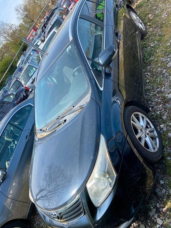 Gebraucht Toyota Avensis 177 PS (130 kW) 2011 Schwarz Kombi