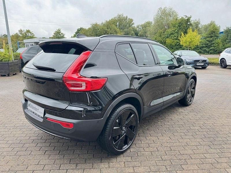 Gebraucht Volvo EX40 Plus 300 kW (408 PS) 2025 Schwarz SUV