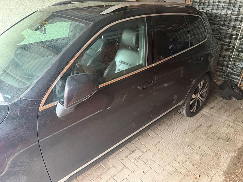 Gebraucht VW Touareg 262 PS (192 kW) 2016 Schwarz SUV