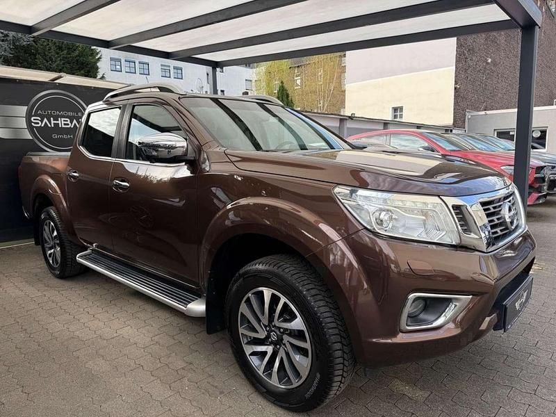 Gebraucht Nissan Navara Tekna 190 PS (139 kW) 2017 Braun Pickup