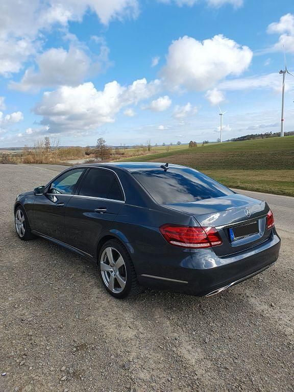 Gebraucht Mercedes E350 Edition 258 PS (189 kW) 2015 Grau Limousine