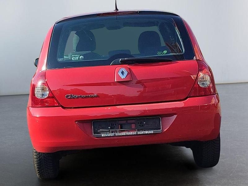 Gebraucht Renault Clio II Campus 58 PS (42 kW) 2008 Rot Kleinwagen