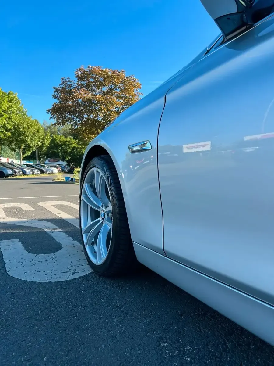 Gebraucht BMW 535 313 PS (230 kW) 2012 Silber Kombi