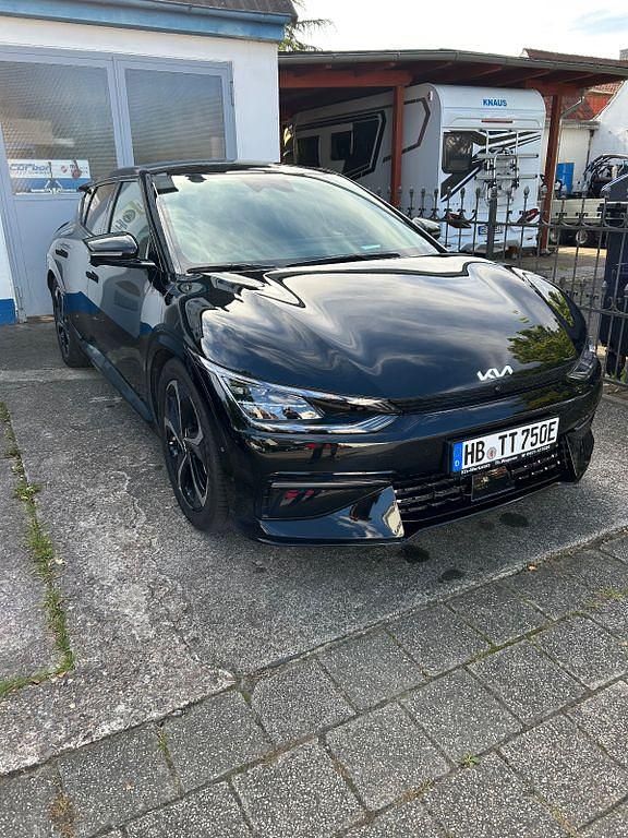 Schwarz Gebraucht 2024 Kia EV6 2 SUV | 39.900 € - Bild 1/4