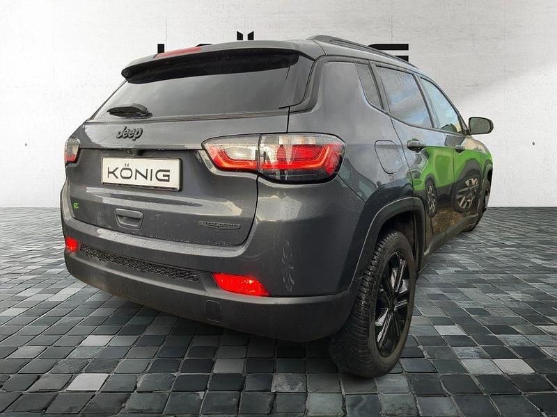 Gebraucht Jeep Compass Night Eagle 131 PS (96 kW) 2023 Grau SUV